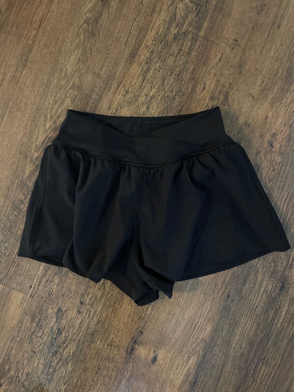 Yogalicious Girls Lightstreme Colby Crossover Shorts Mint & Black Sz 12 - Picture 2 of 6